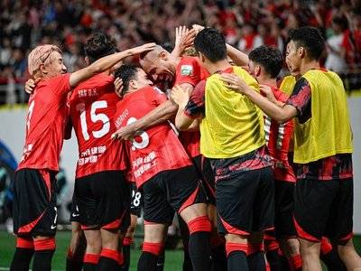 冲刺阶段新疆广汇调整名单以备亚冠，战术微调环节打磨，悬念犹存，轮换策略成焦点的简单介绍